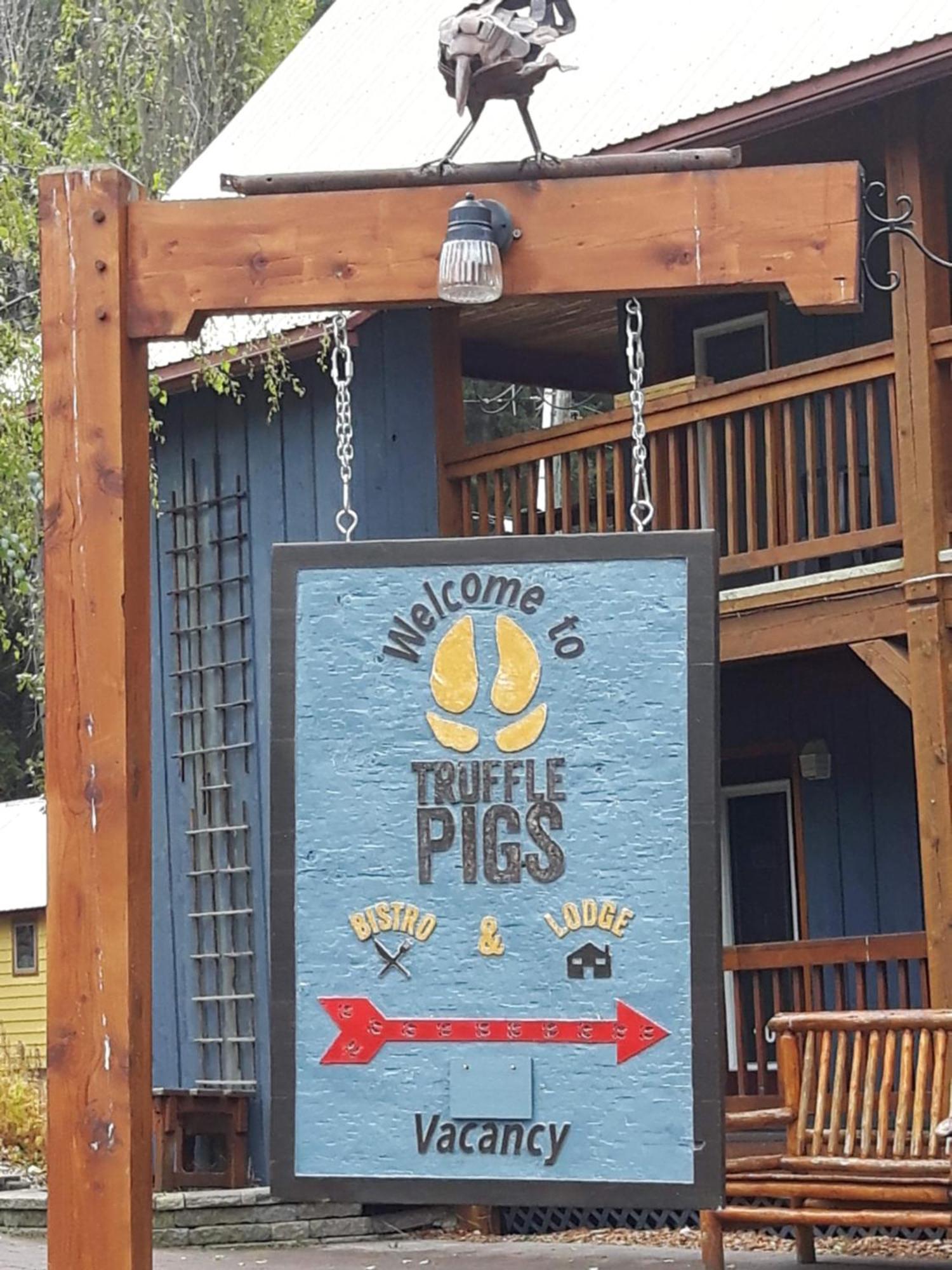 Truffle Pigs Lodge 필드 외부 사진